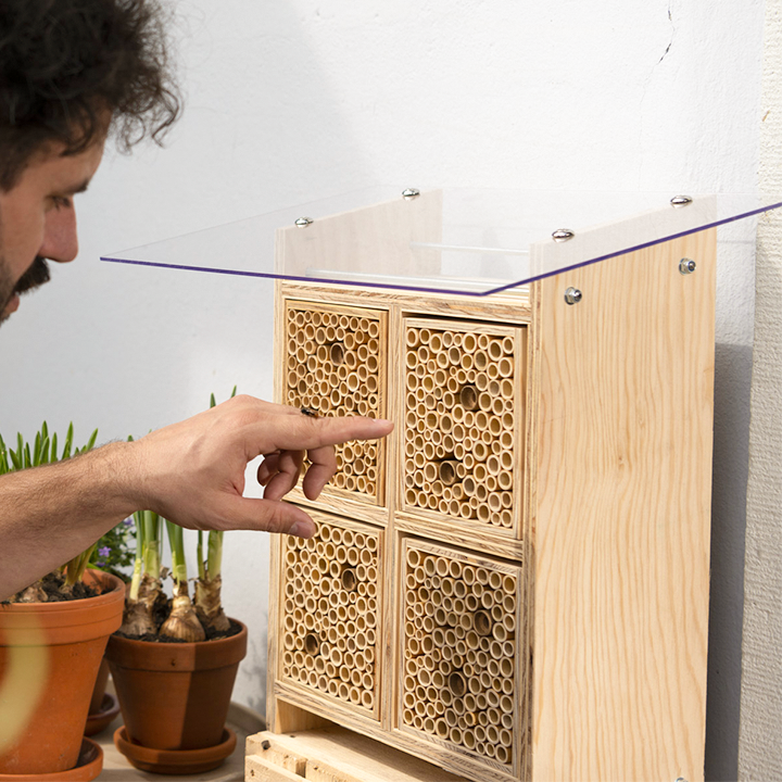 Bienenhotel Nisthilfe