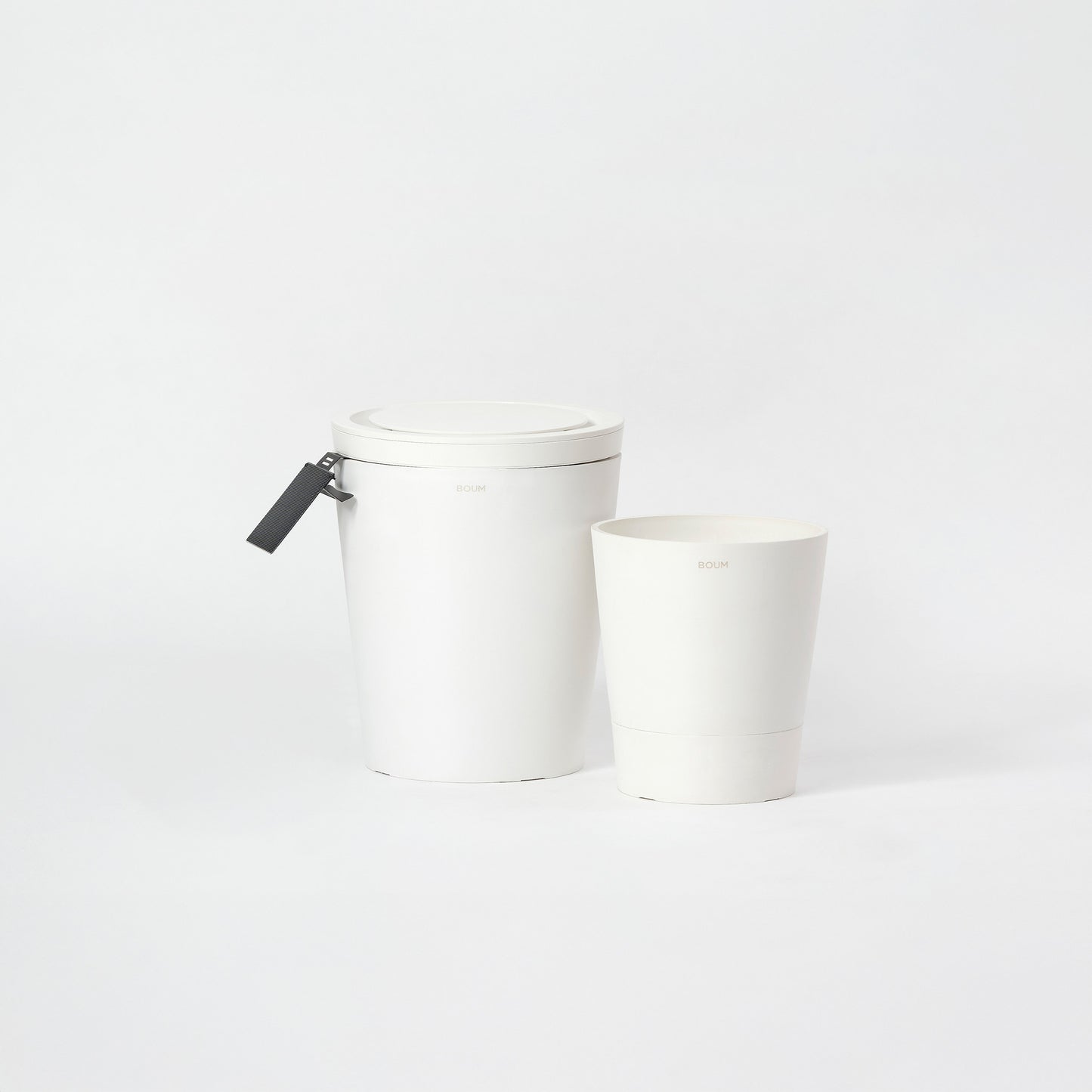 Boum 3 Starter Set - Blumentopf mit automatischer Bewässerung weiß